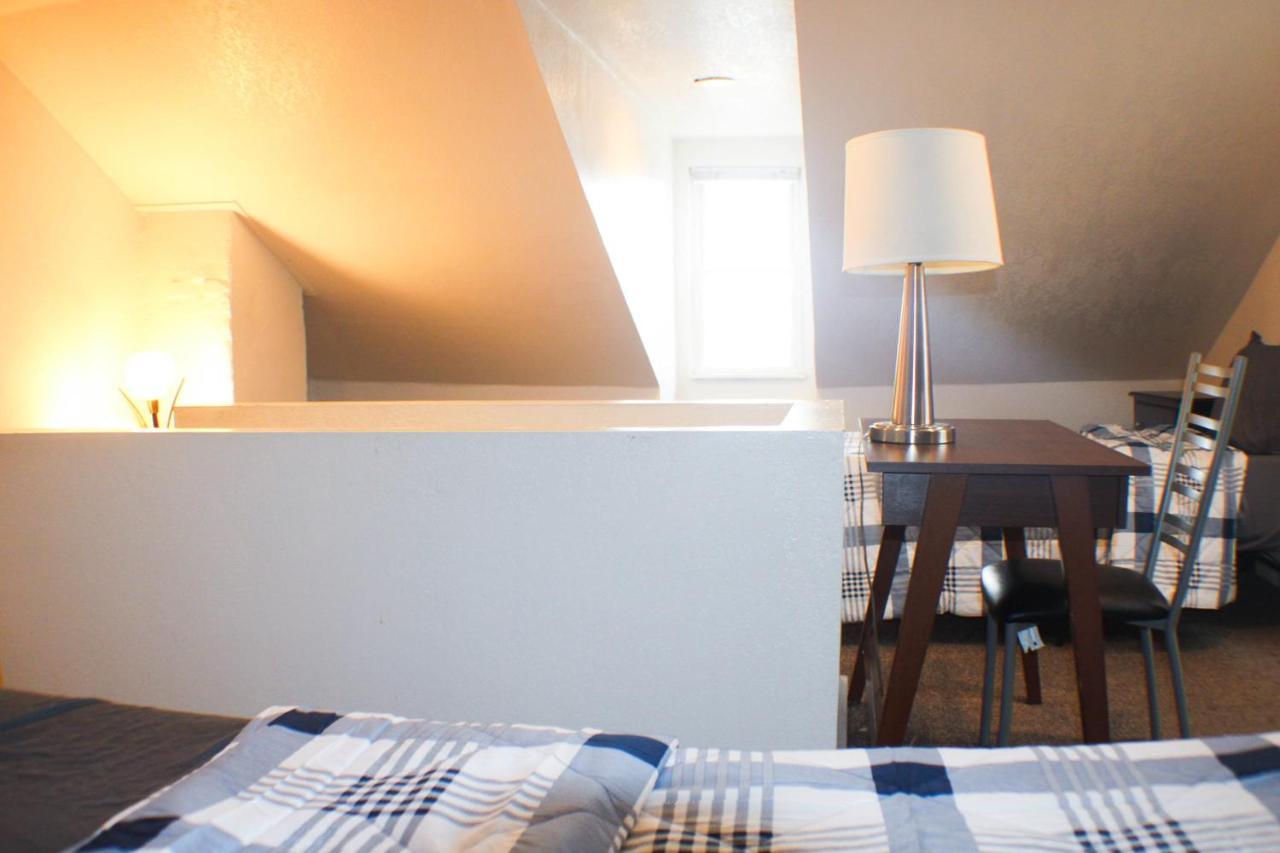 Urban Oasis - 3Br 2Ba - City View- Private Parking Pittsburgh Extérieur photo