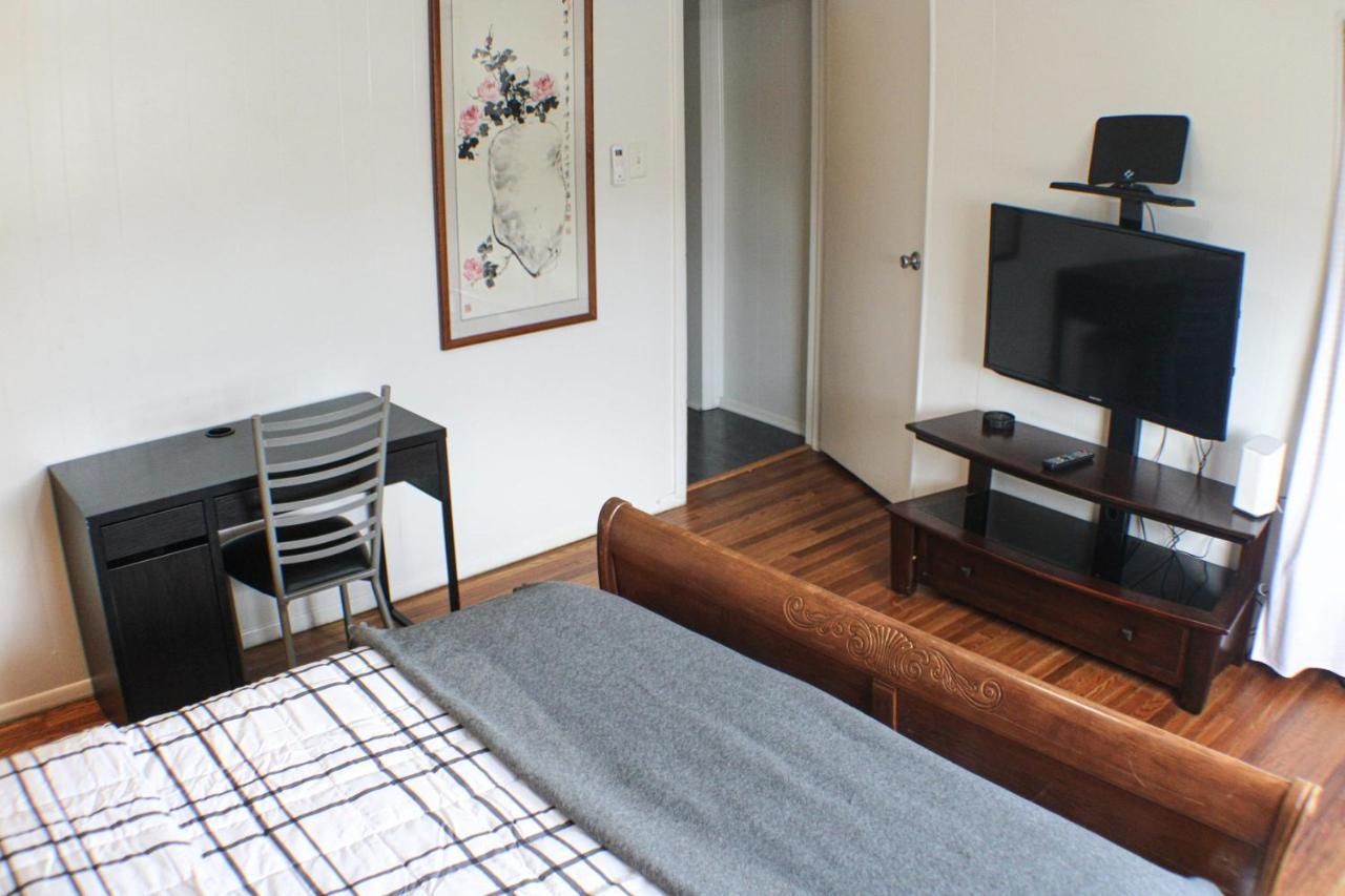 Urban Oasis - 3Br 2Ba - City View- Private Parking Pittsburgh Extérieur photo